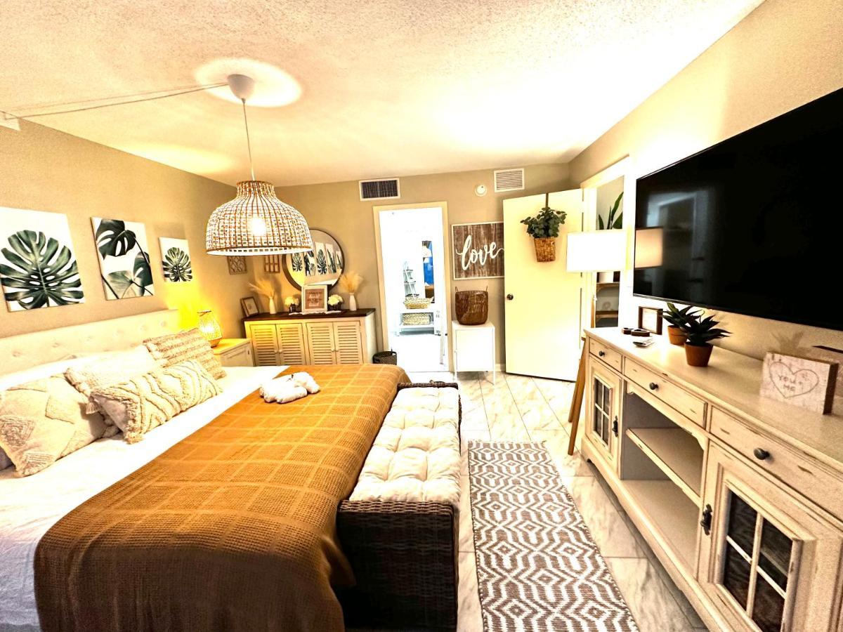 Oasis 601 Gorgeous Ocean Front Ocean View For 10 Sleeps Up To 15 Daytona Beach
