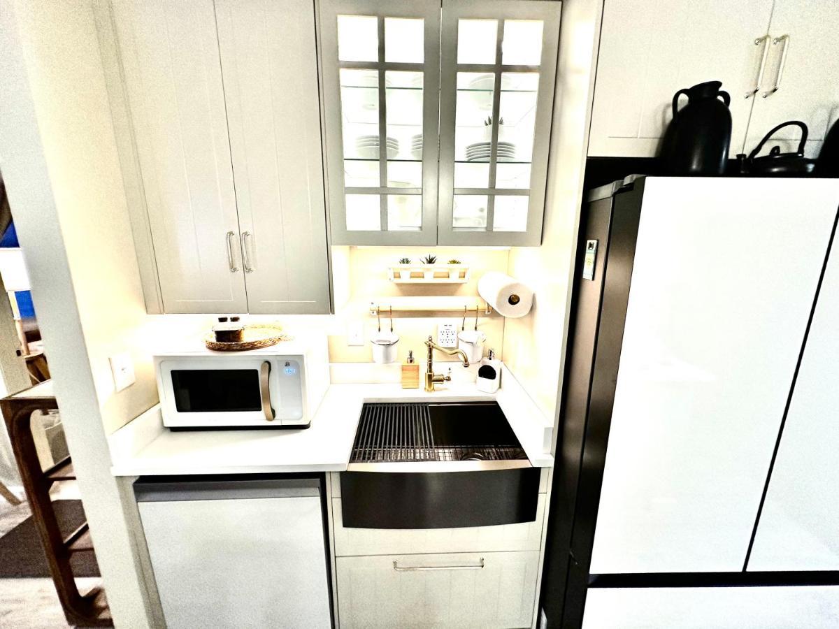 Oasis 601 Gorgeous Ocean Front Ocean View For 10 Sleeps Up To 15 Daytona Beach