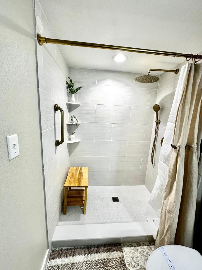 Oasis 601 Gorgeous Ocean Front Ocean View For 10 Sleeps Up To 15 * Daytona Beach