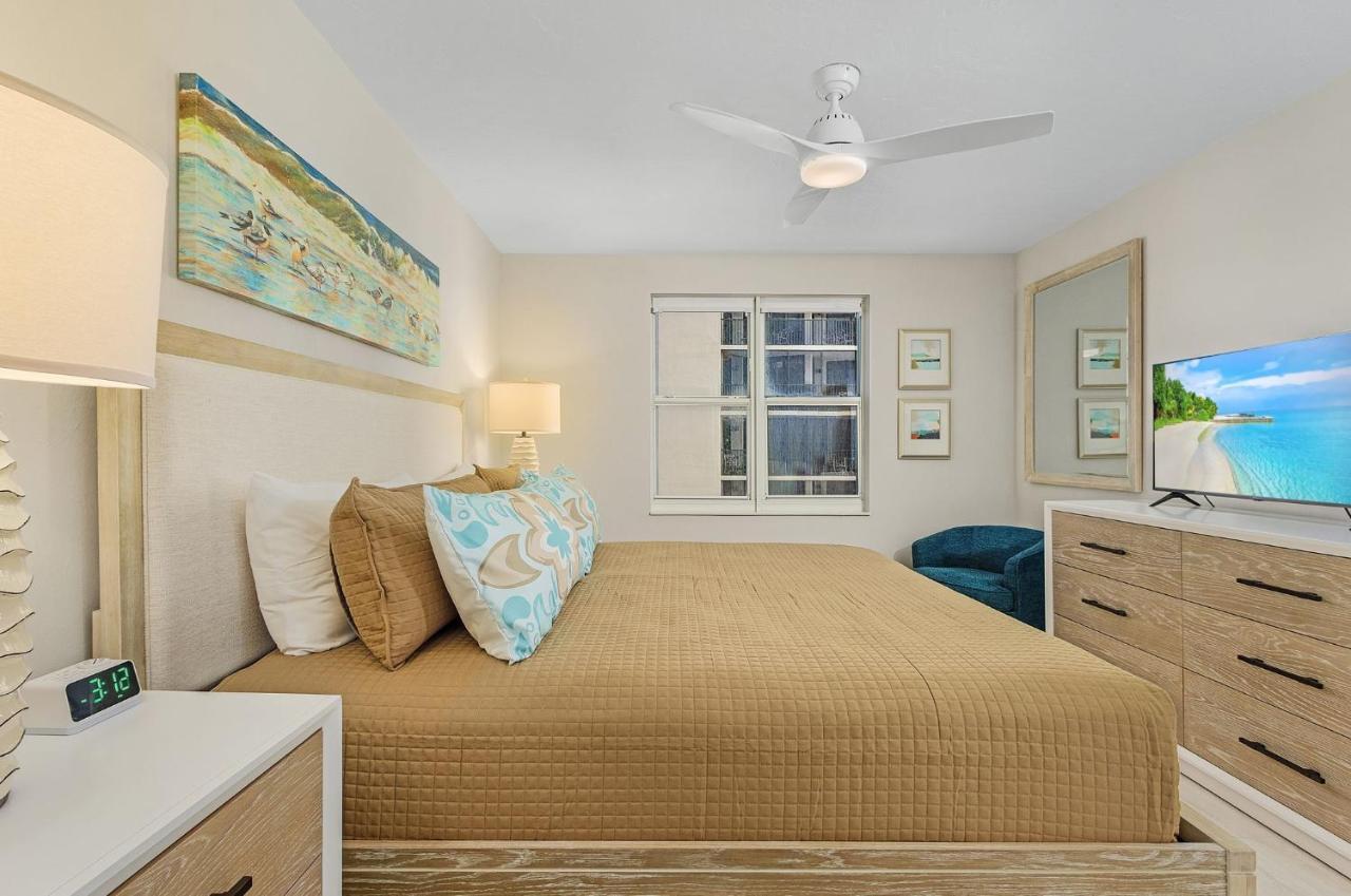 Apartment 50 Shades Of White - Gullwing #805 - 6620 Estero Blvd Fort Myers Beach