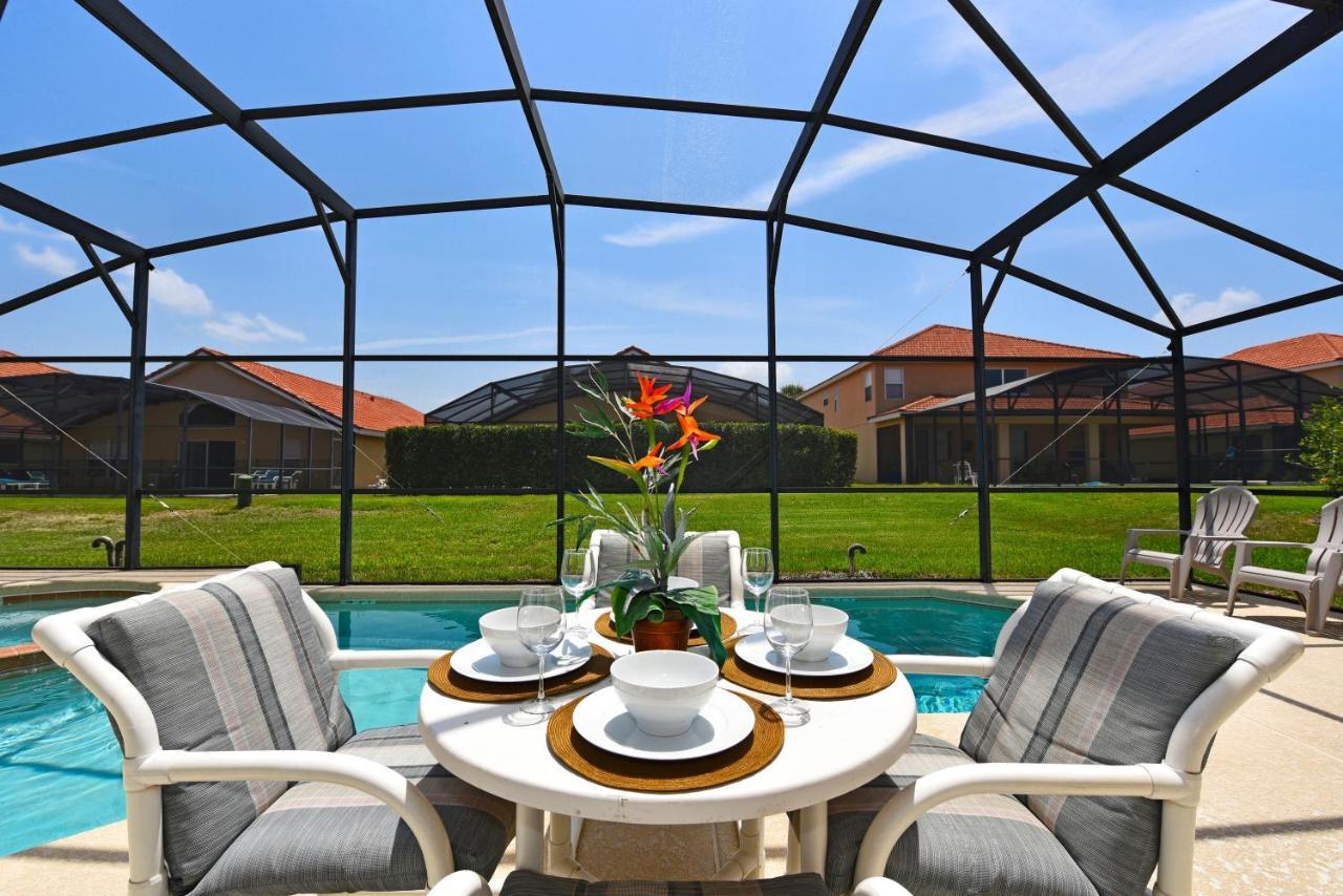 Holiday home Cozy W Private Pool, In Gated Near -130 *