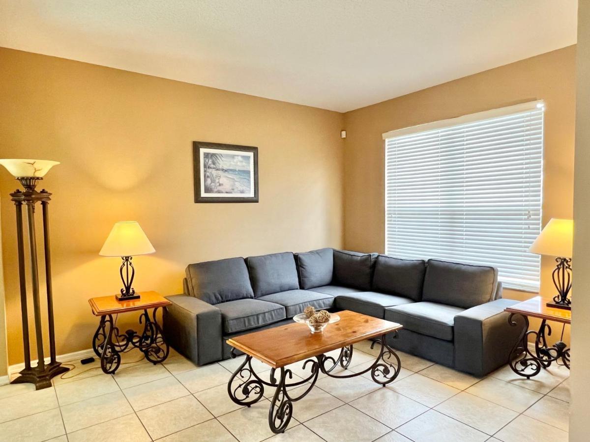 Cozy W Private Pool, In Gated Near -130 Holiday home Davenport