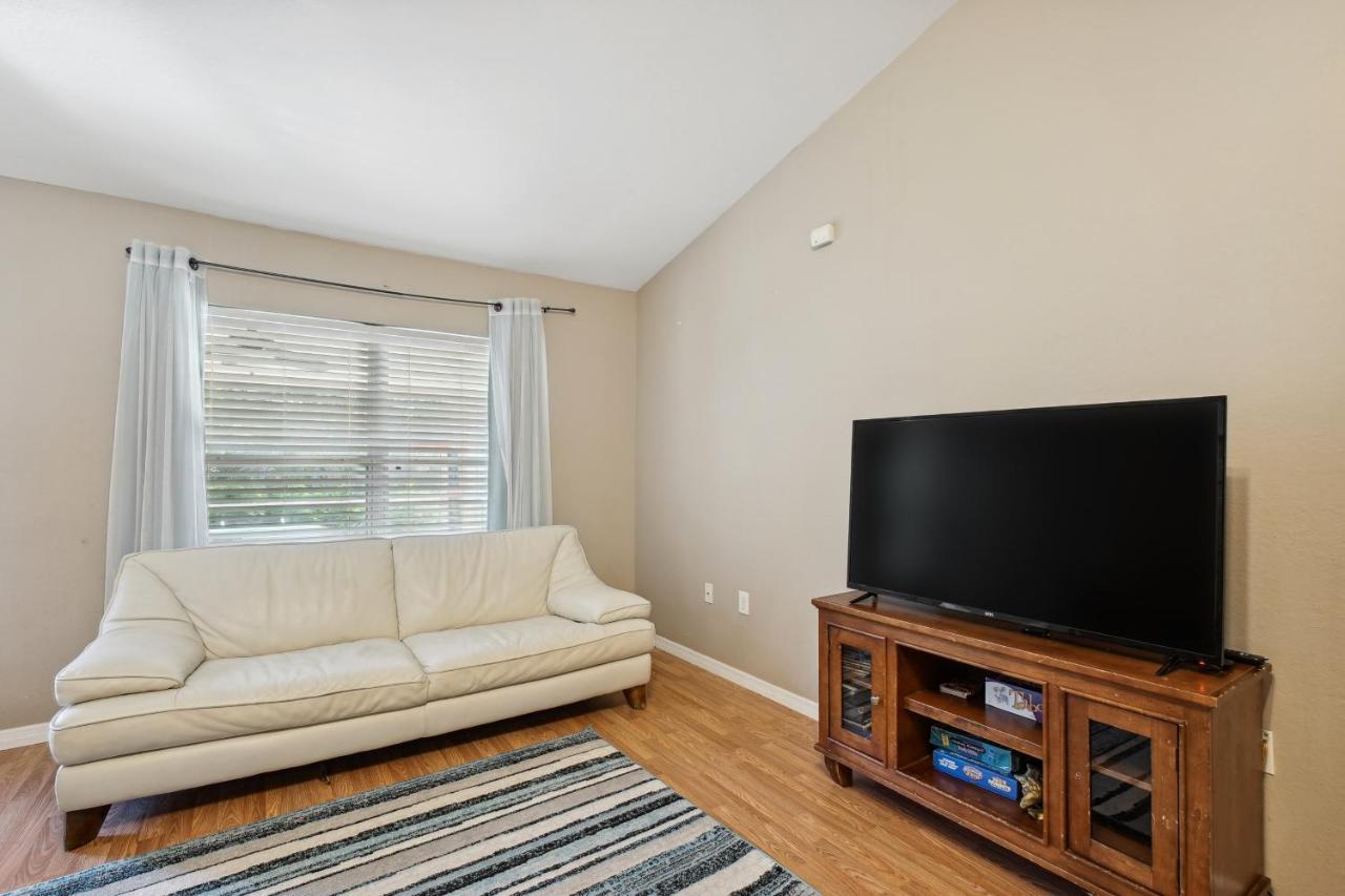 Pet-friendly Retreat With Screened Porch! * Cape Coral