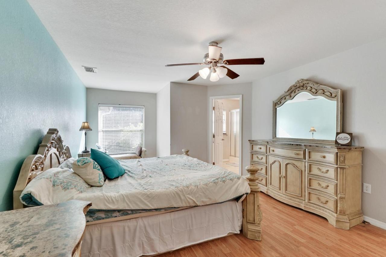 Holiday home Pet-friendly Retreat With Screened Porch! Cape Coral