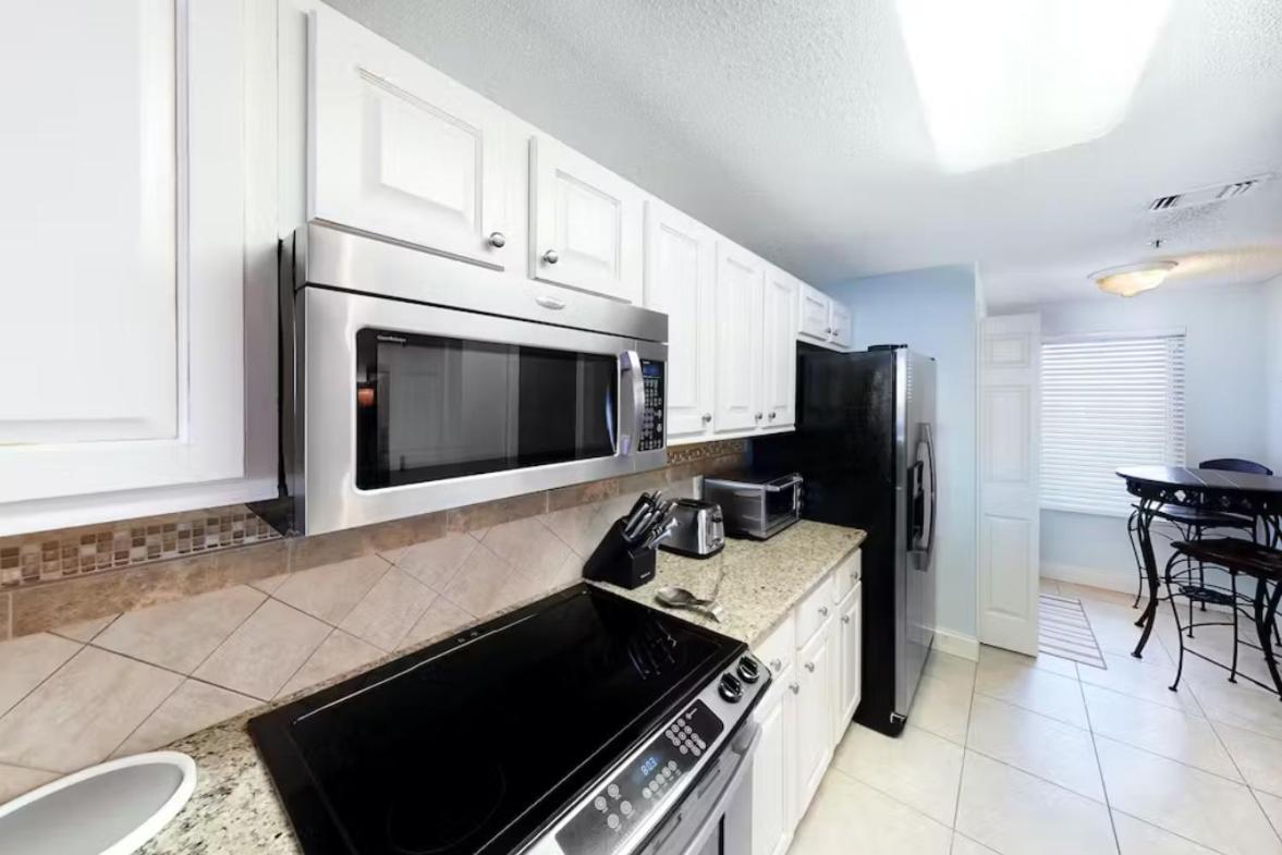 Palacio Unit 1102 *