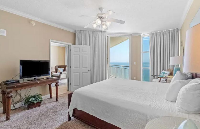 Palacio Unit 1703 Holiday home