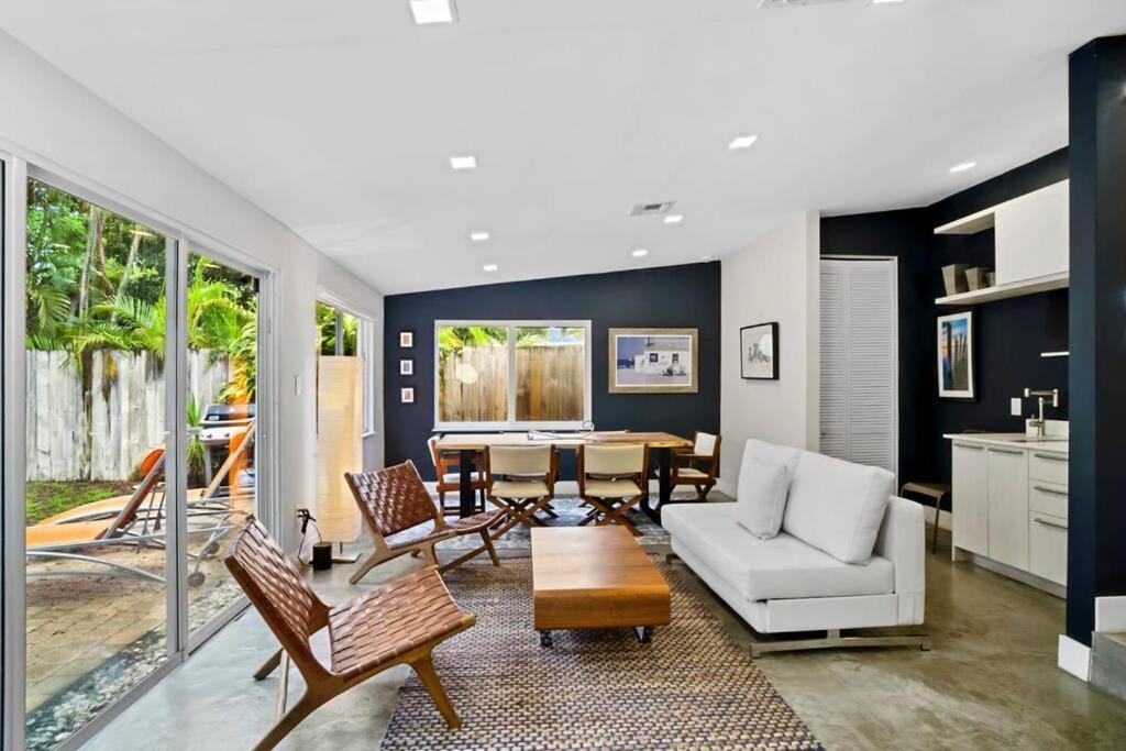 Fabulous W/outdoor Eden Mins From Fort Lauderdale