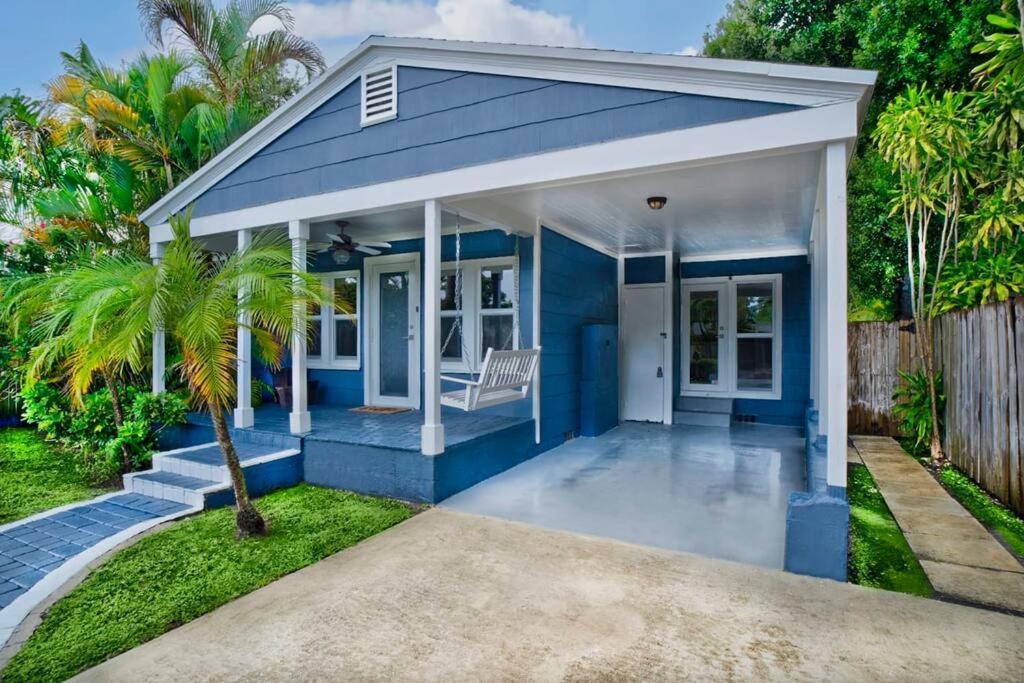Fabulous W/outdoor Eden Mins From Holiday home *