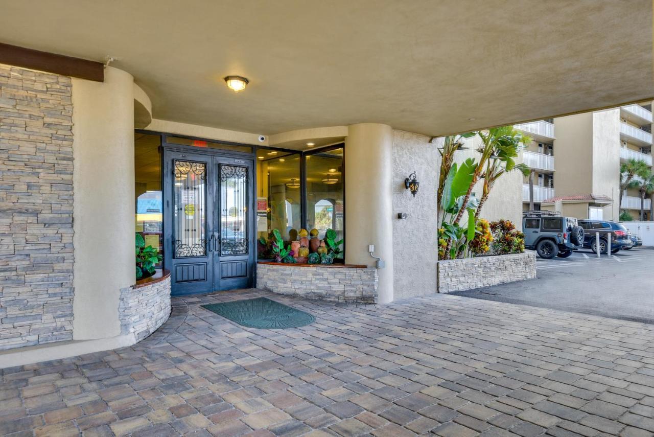 Apartment Breezy Daytona With Balcony And Views! *