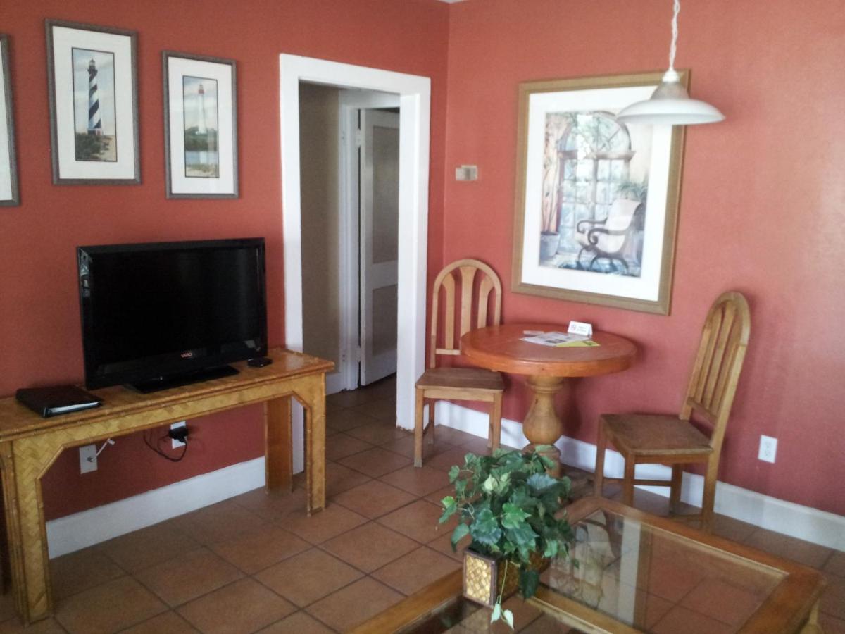 Resort The Conch House Marina 4*