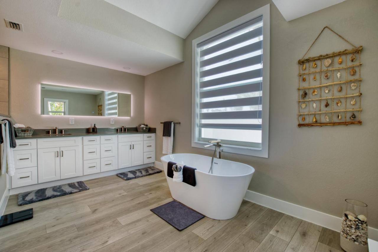 Vanity - 3 Beds - 3 Baths - 6 Guests - Gulf Access & Pool/spa - Incl.10% Off Boat Villa *