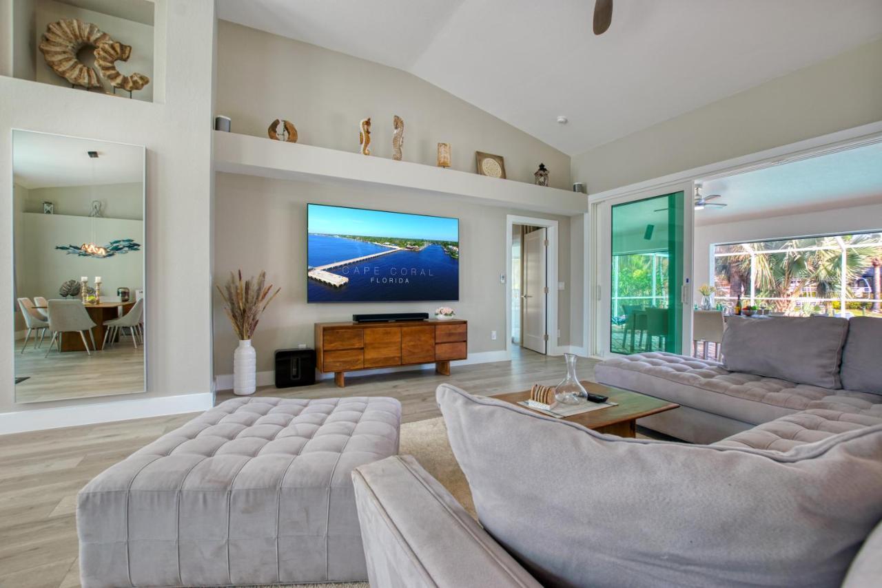 Vanity - 3 Beds - 3 Baths - 6 Guests - Gulf Access & Pool/spa - Incl.10% Off Boat Villa Cape Coral