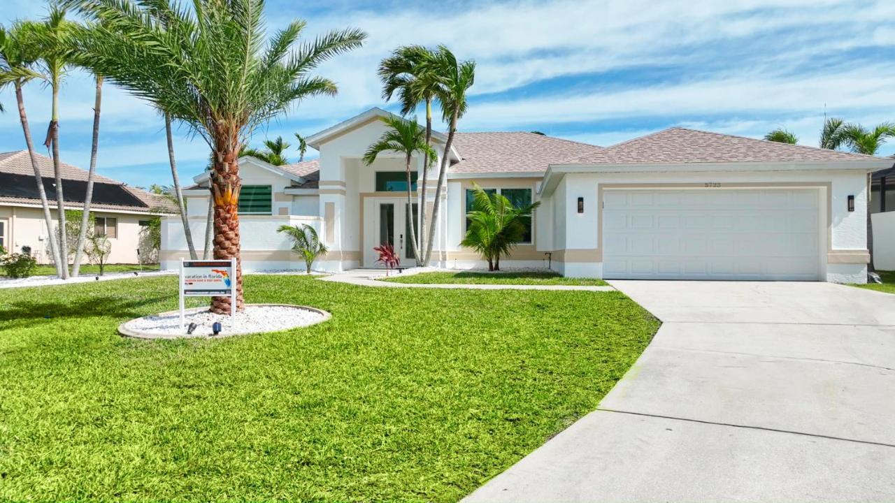 Vanity - 3 Beds - 3 Baths - 6 Guests - Gulf Access & Pool/spa - Incl.10% Off Boat Cape Coral