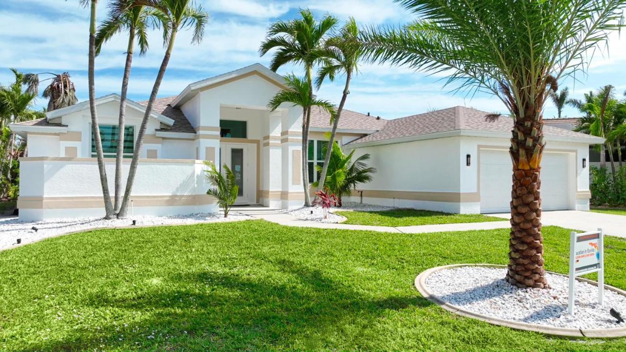 Villa Vanity - 3 Beds - 3 Baths - 6 Guests - Gulf Access & Pool/spa - Incl.10% Off Boat Cape Coral