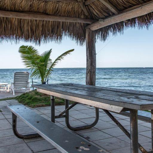 Little Bay Upper Apartment Islamorada