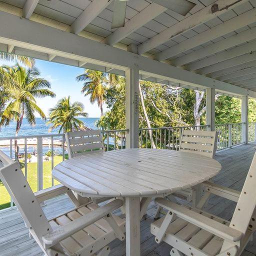 Little Bay Upper Apartment