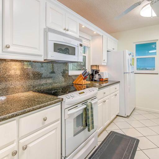Little Bay Upper * Islamorada