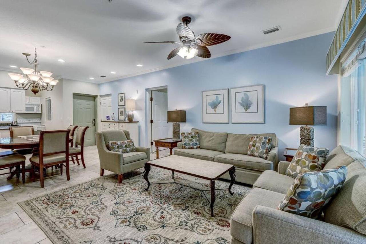 Holiday home Comfort And Style At Aip Amelia City
