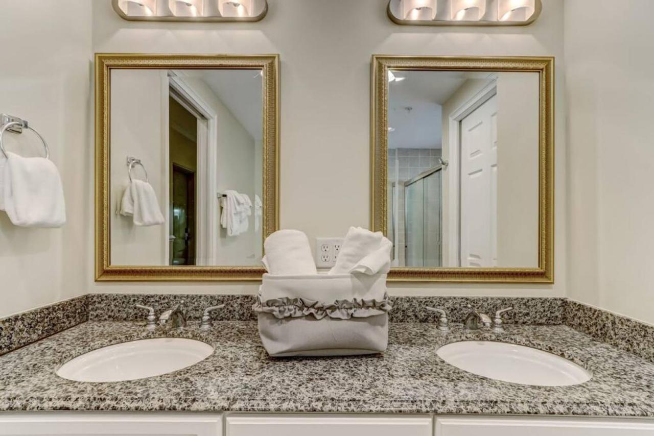 Comfort And Style At Aip Holiday home *