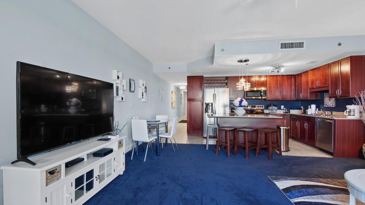 Laketown Wharf 1537 Apartment Panama City Beach