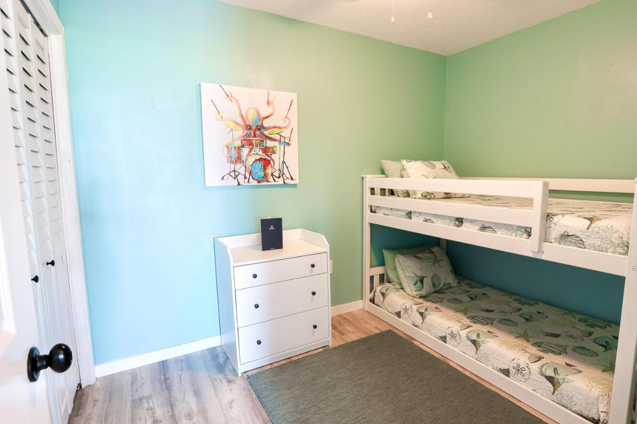 Barefoot And Tan Apartment Cocoa Beach