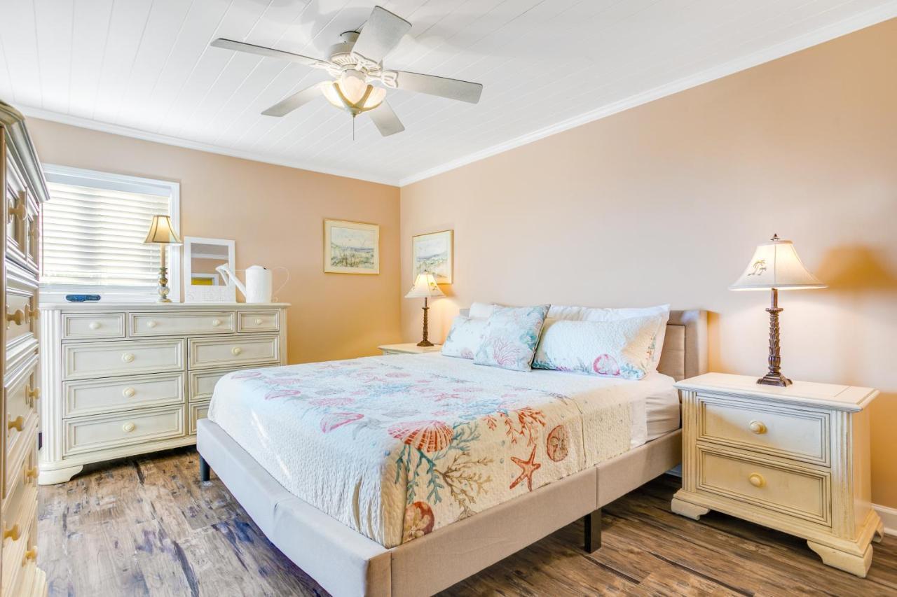 Dollar 109 Apartment *
