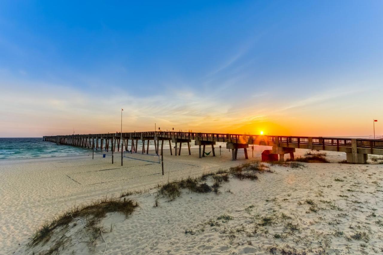 Laketown Wharf 2029 Apartment Panama City Beach