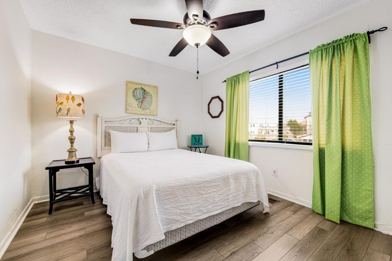 Apartment Beachwalk 1b *