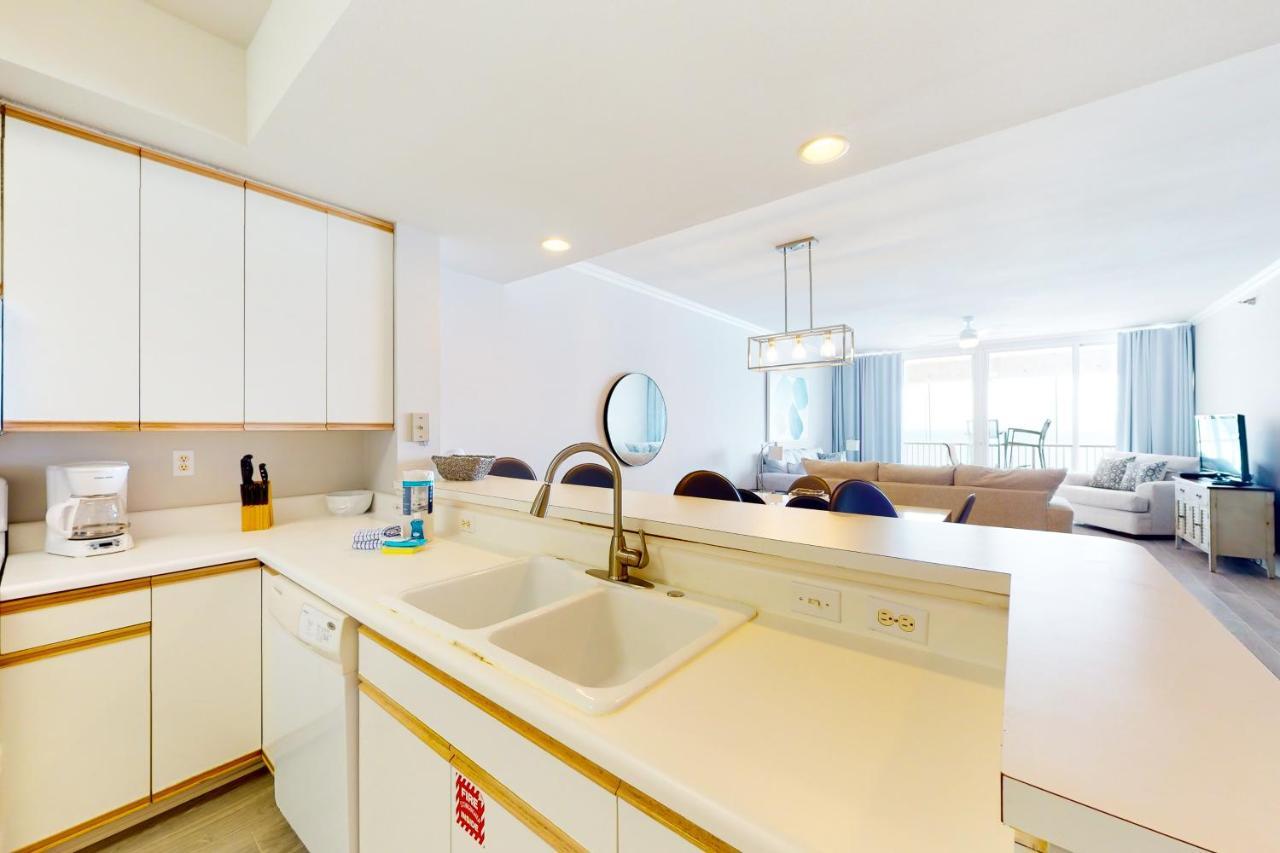 Regency 805 Navarre