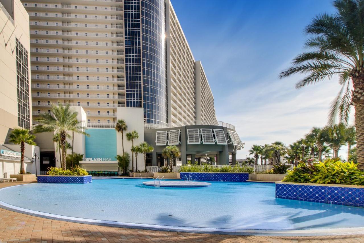 Laketown Wharf 1625 Apartment *