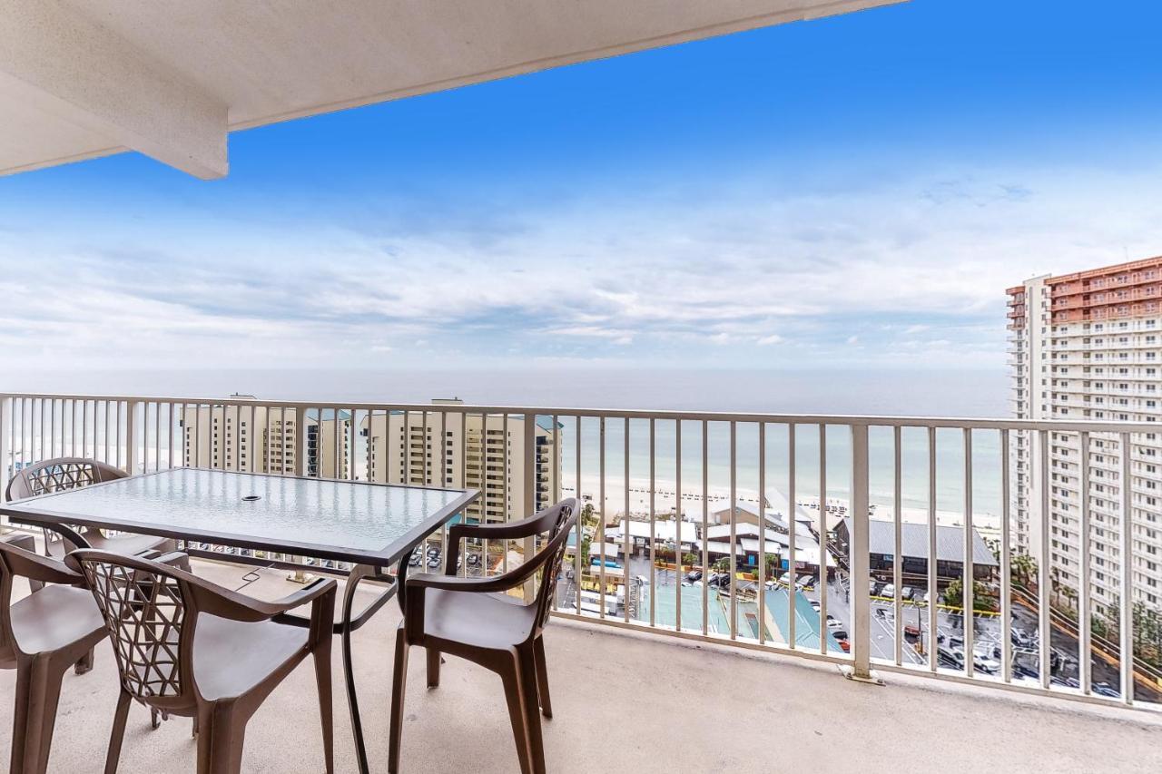 Laketown Wharf 1625 Apartment