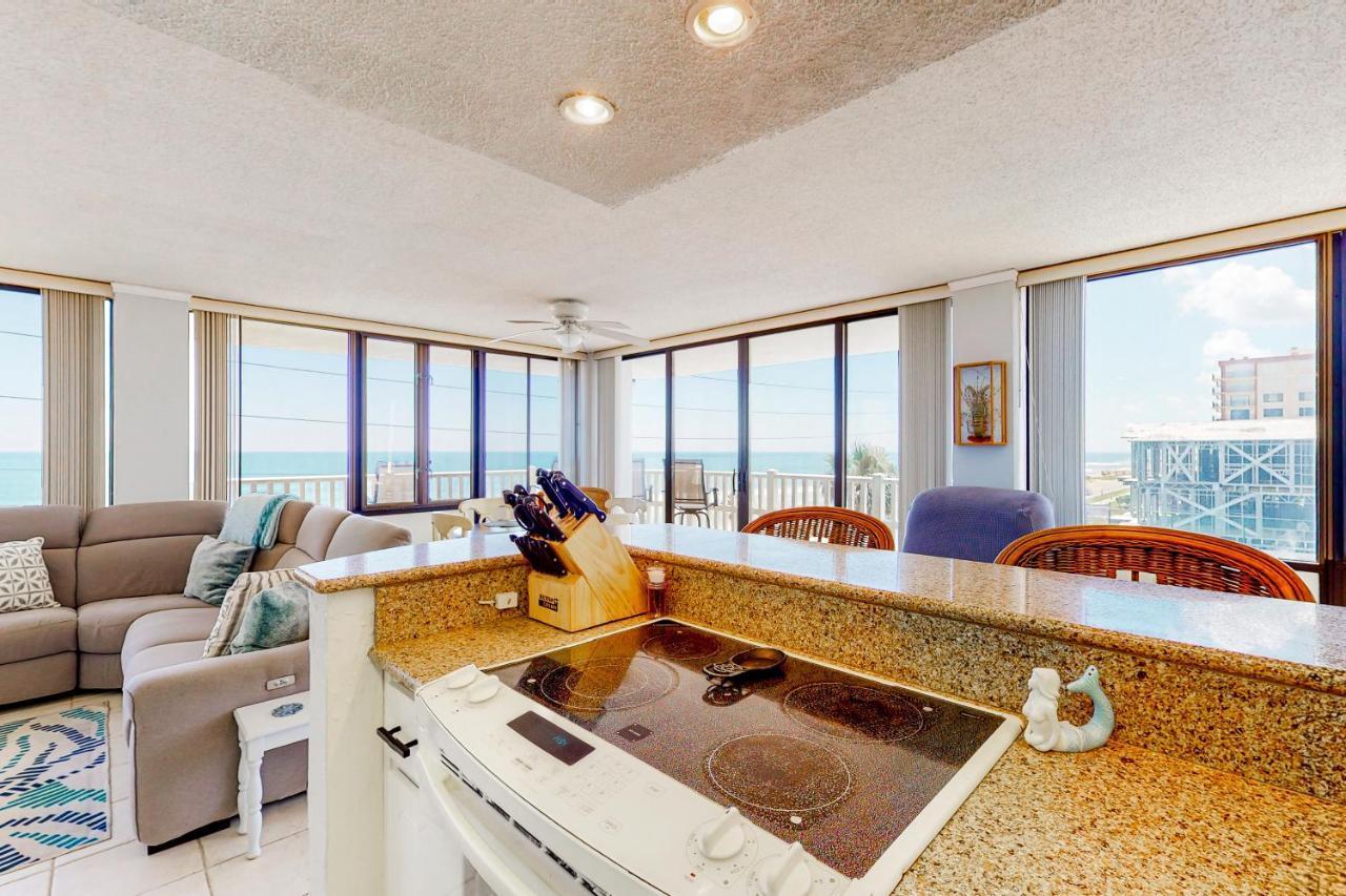 Right On The Shores, 306 Apartment