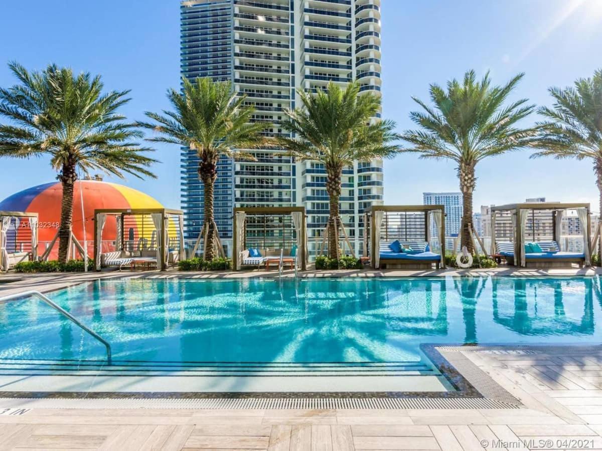 Lyfe On The 25th Floor 1 Bed Unit With Oceanview *