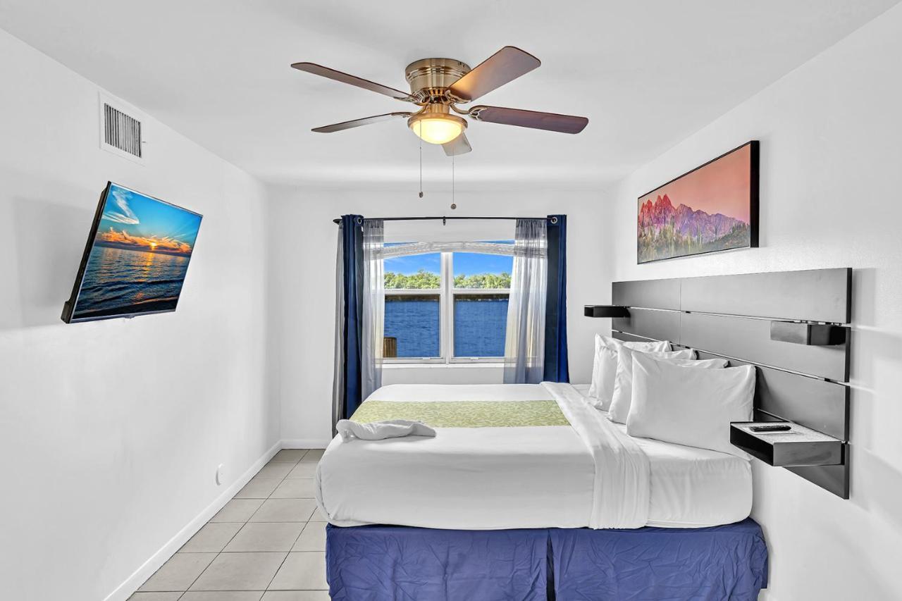 Hotel Coastal Sunset Hollywood