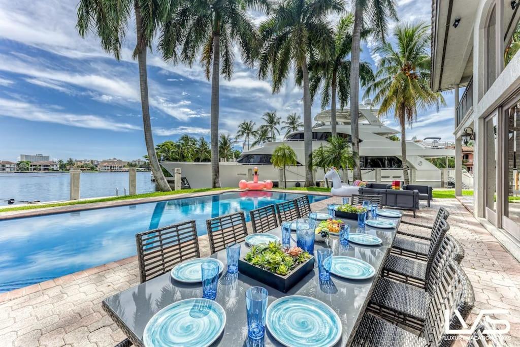 Villakey- Luxe Waterfront 5min To *