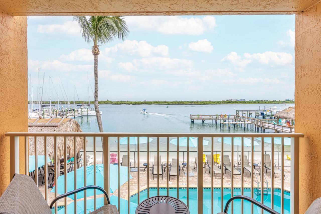 Hutchinson Island 3*