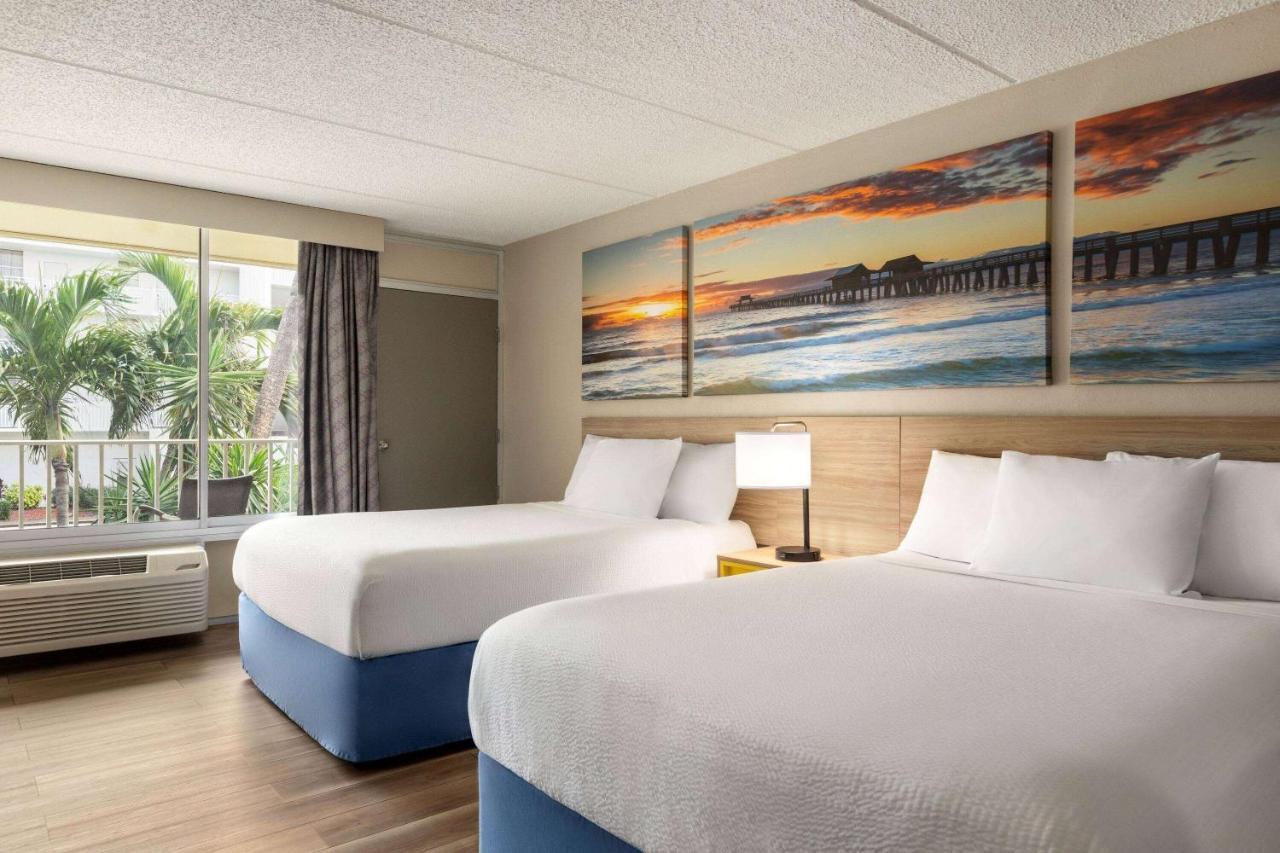 Days By Wyndham Cocoa Port Canaveral Cocoa Beach