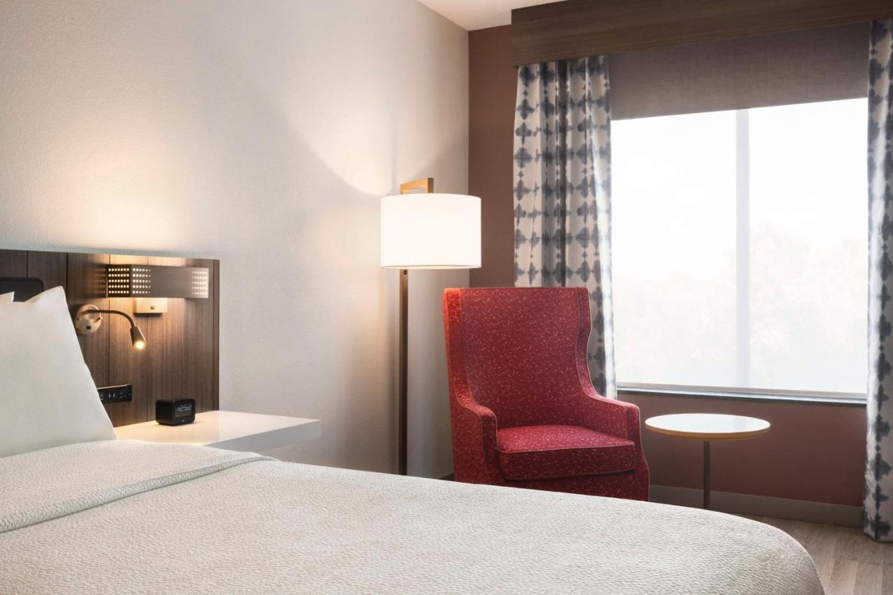 Hilton Garden Town Center Hotel
