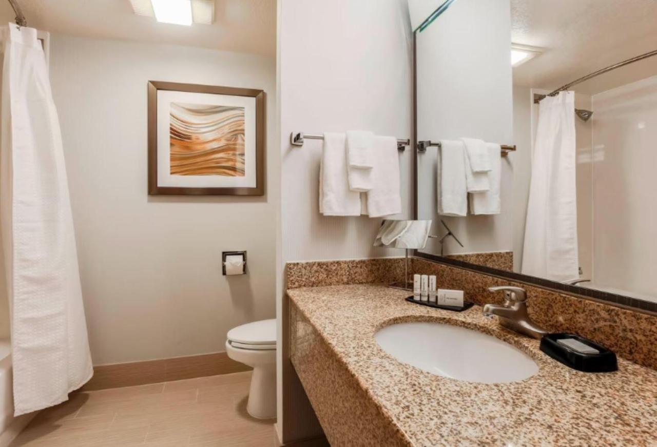 Courtyard By Marriott Orlando Mary North