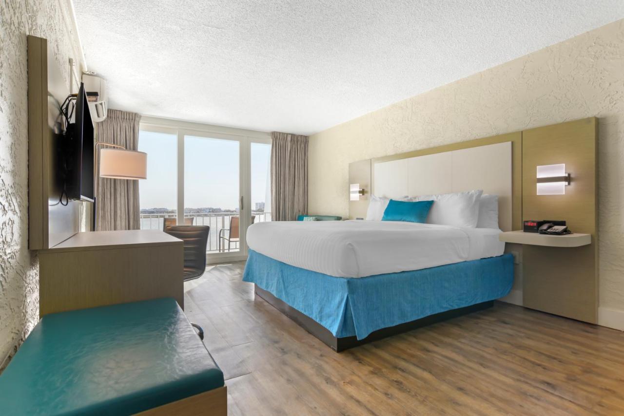 On Harbor, Ascend Collection Destin