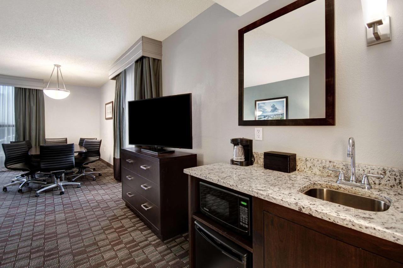 Embassy By Hilton Baymeadows Jacksonville