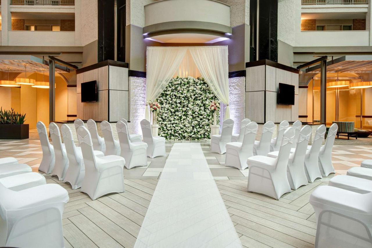 Hotel Embassy By Hilton Baymeadows Jacksonville