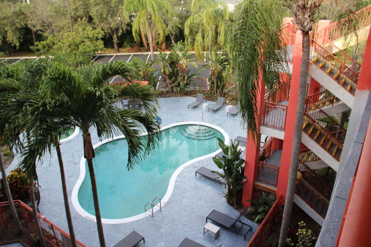 Boca Deerfield Beach; Surestay Collection By Bw Hotel Deerfield Beach