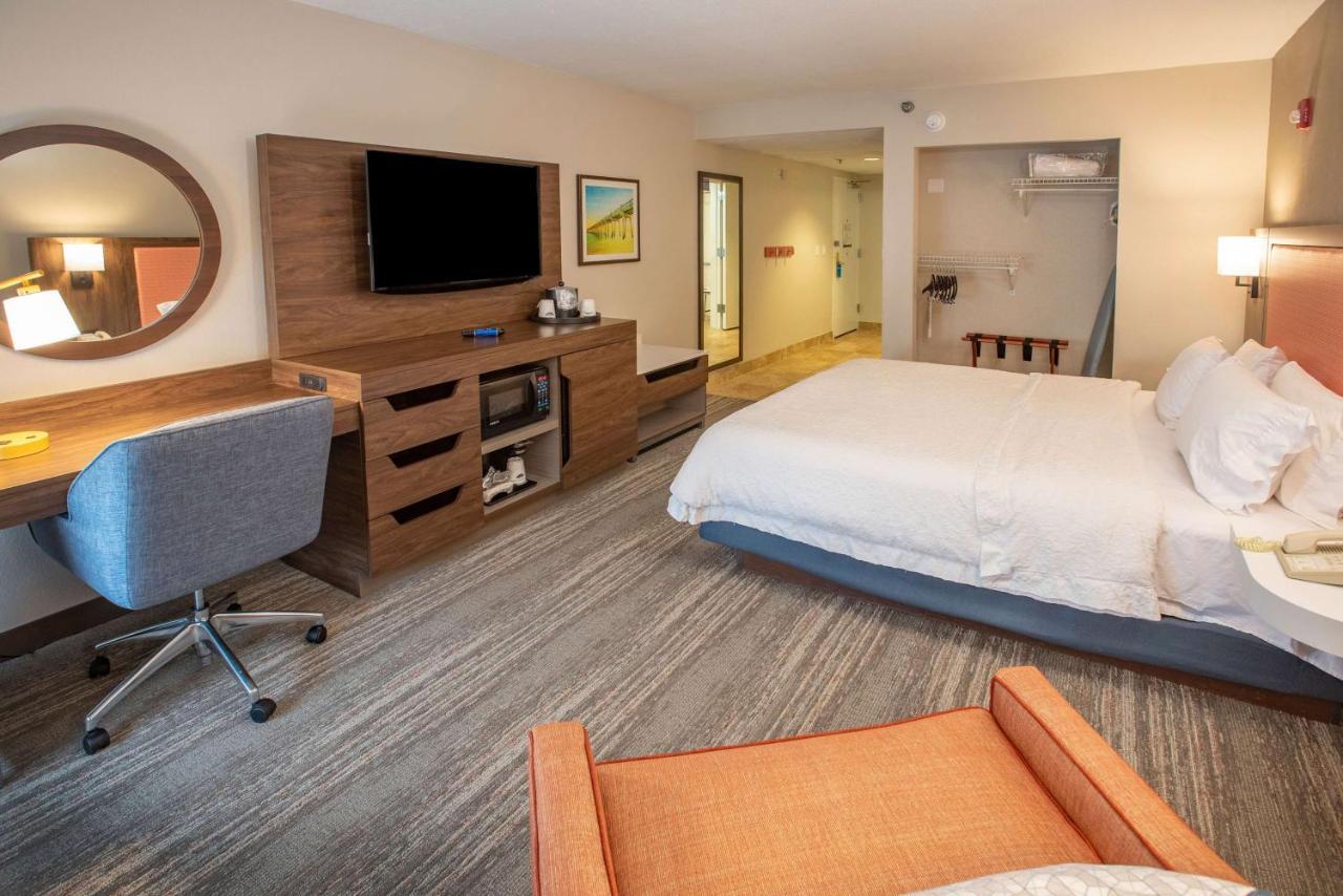 Hampton Pensacola-airport 3*
