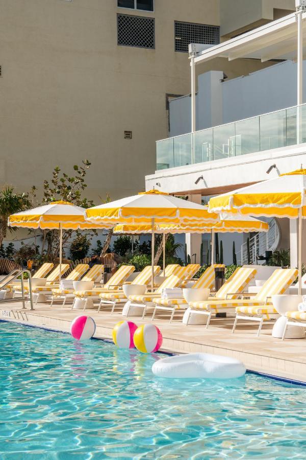 Newport Beachside &
