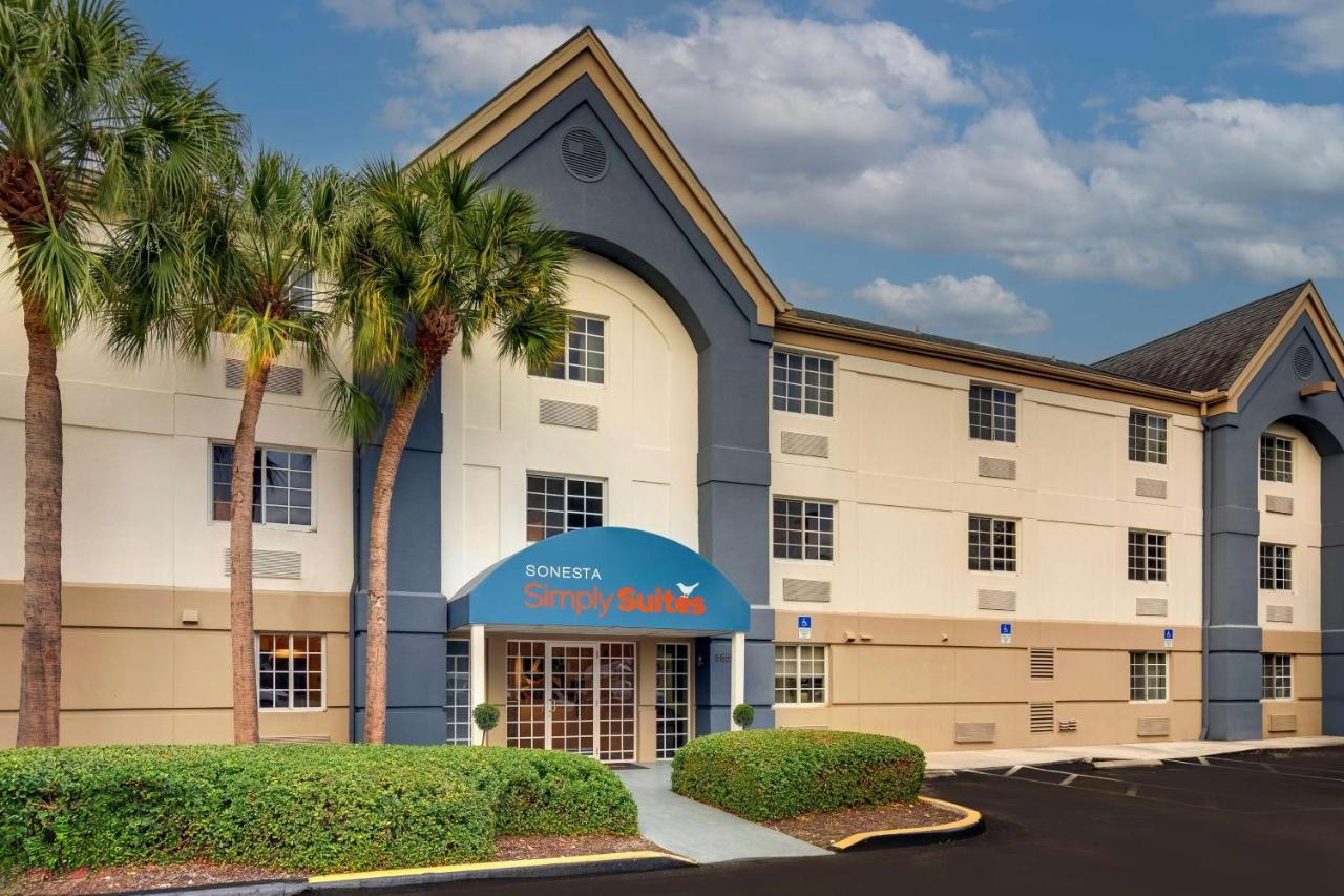 Hotel Sonesta Simply Miami Airport 2*