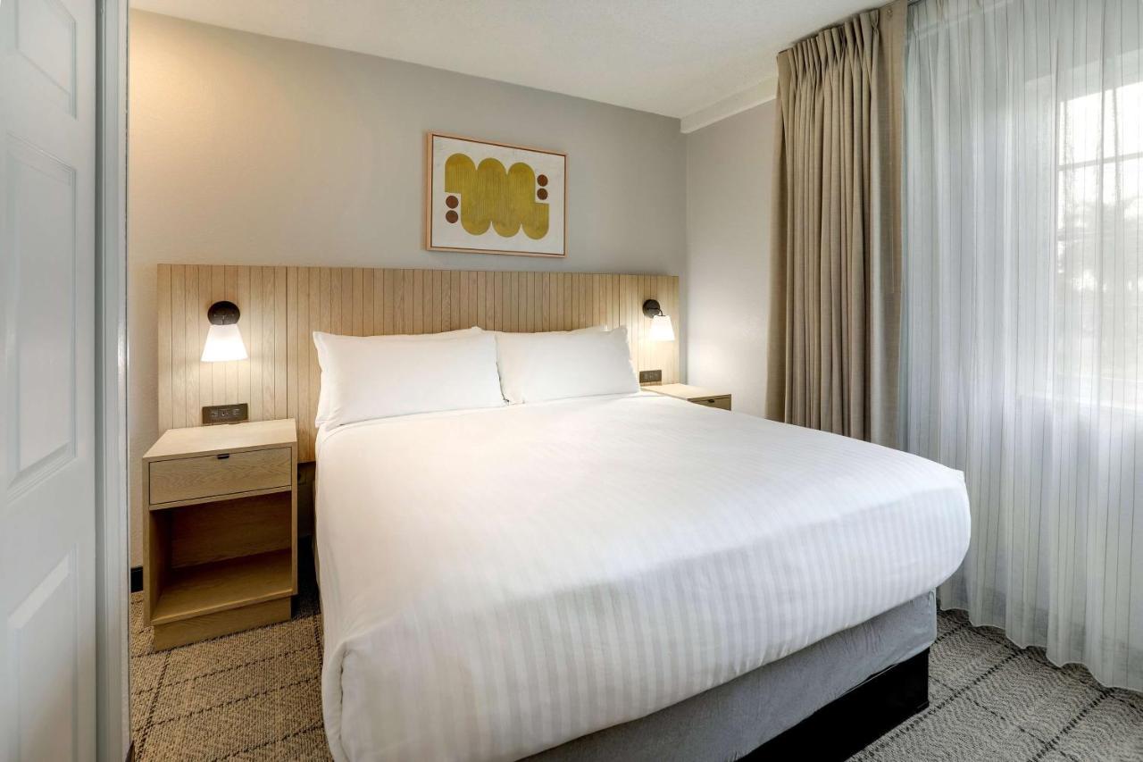 Sonesta Simply Miami Airport 2*