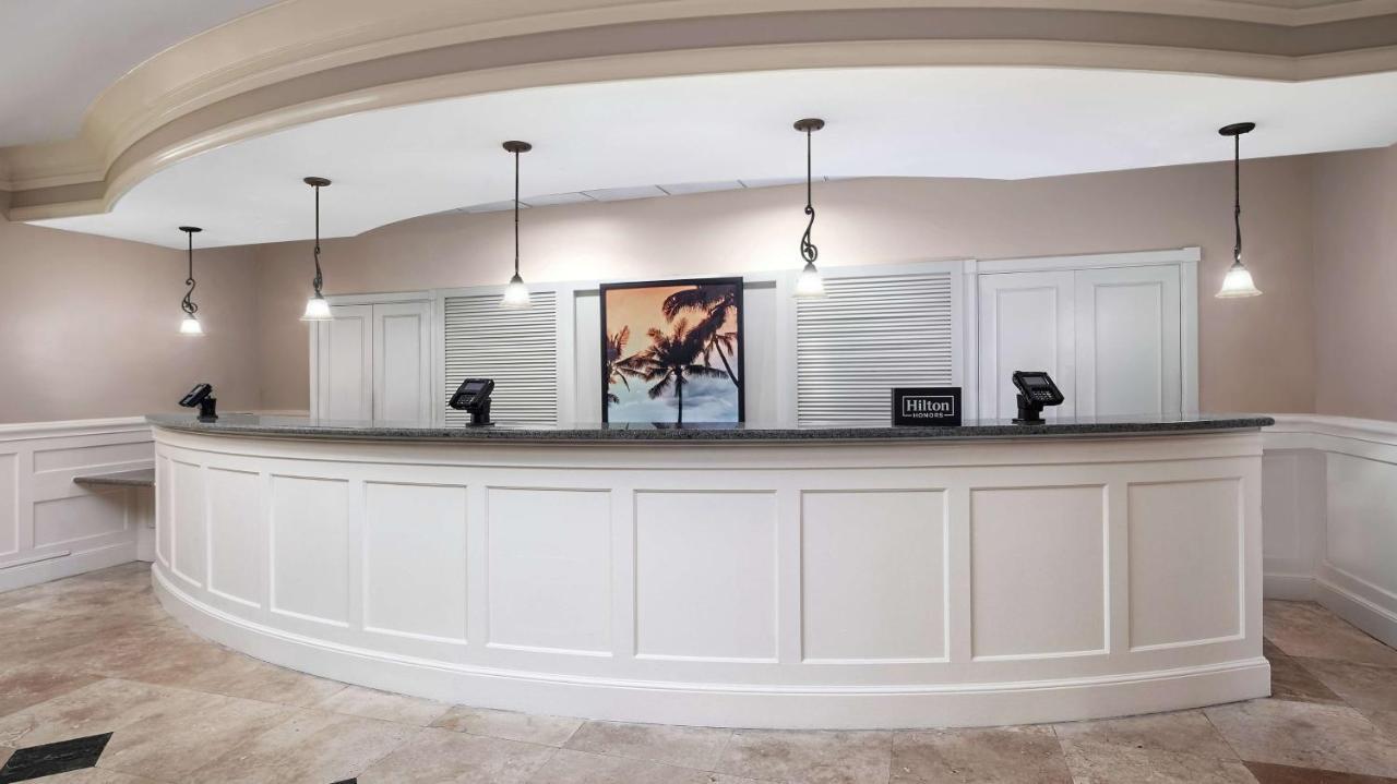 Doubletree By Hilton - Sawgrass Mills Hotel