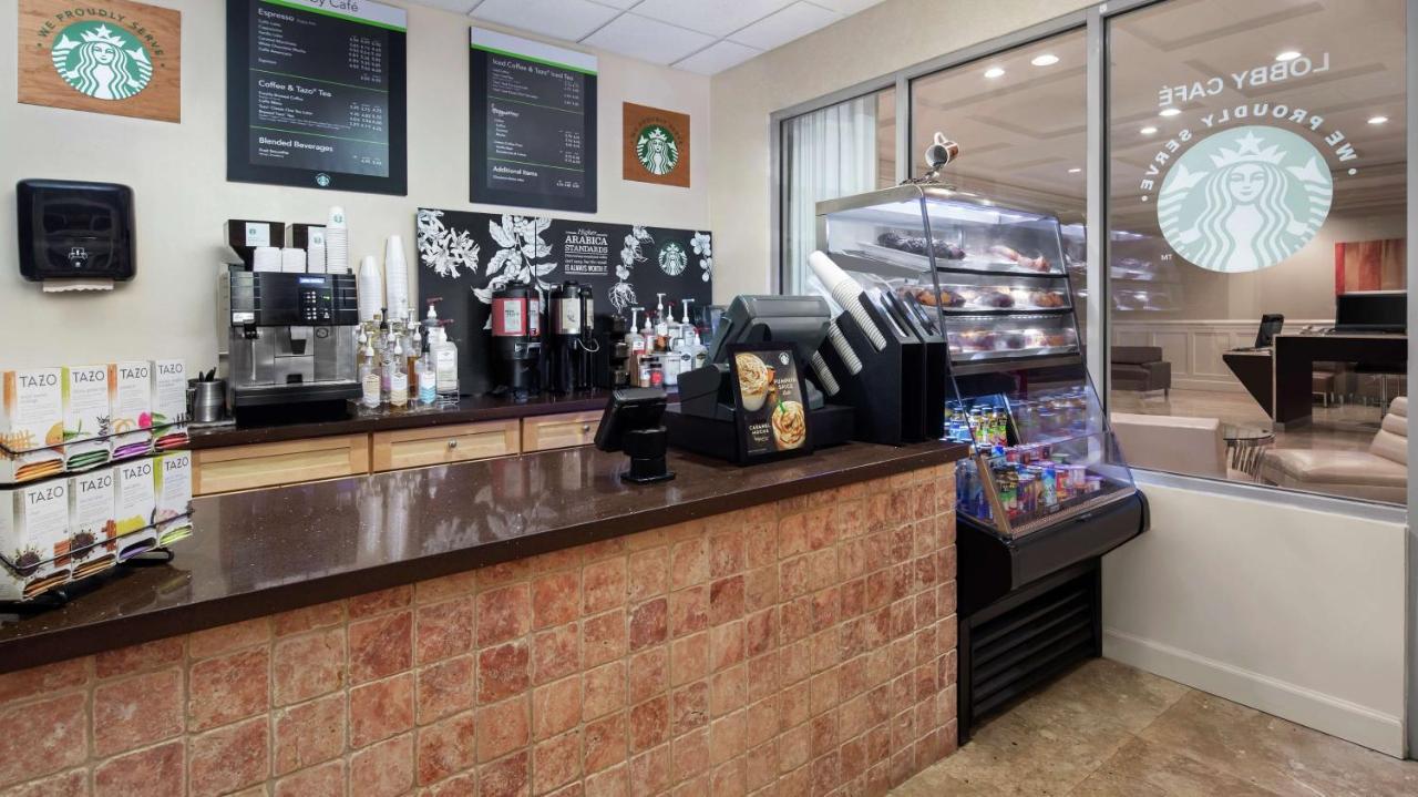 Doubletree By Hilton - Sawgrass Mills 4*