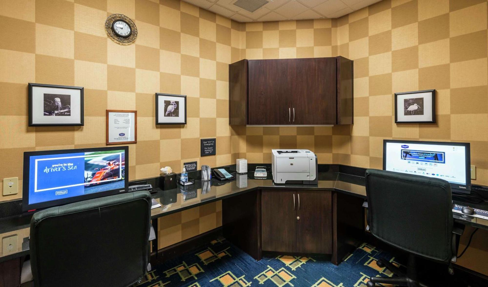 Hampton & South - Bartram Park Hotel